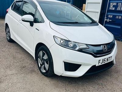 Used Honda Jazz 2015 White Hatchback