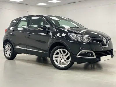 Used Renault Captur Dynamique 90 HP (66 kW) 2017 Black SUV