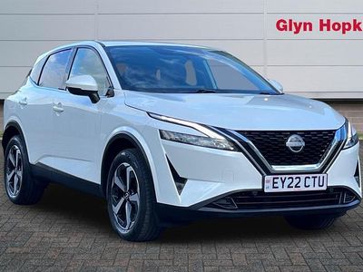 Used Nissan Qashqai N-Connecta 2022 White SUV