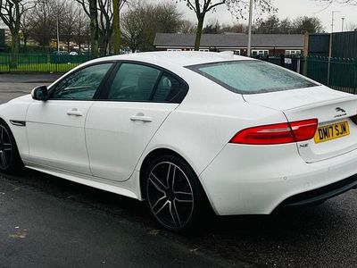 Used Jaguar XE R-Sport 180 HP (132 kW) 2017 White Sedan