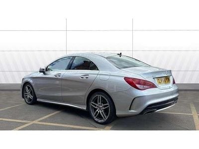 Usado Mercedes CLA180 AMG line 122 HP (89 kW) 2018 Prateado Sedan