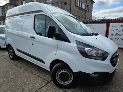 Begagnad Ford Transit Custom 105 HK (77 kW) 2020 Vit Van