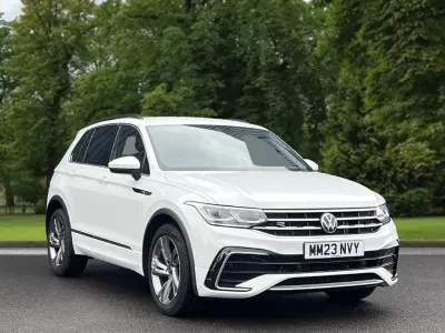 Usado VW Tiguan R-line Edition 150 CV (110 kW) 2023 Blanco SUV