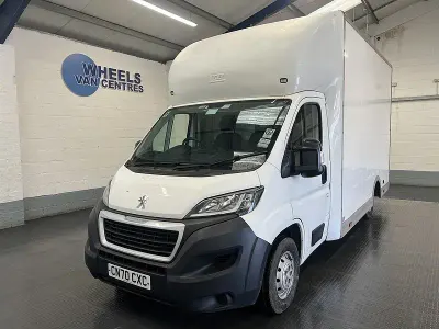 Used Peugeot Boxer 165 HP (121 kW) 2020 White Van
