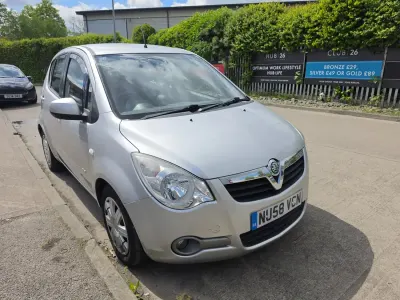Używany Vauxhall Agila Club 2008 Srebrny Minivan