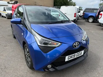 Used Toyota Aygo X-clusiv 2019 Blue Hatchback