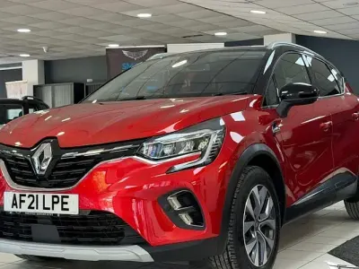 Used Renault Captur Version S 131 HP (96 kW) 2021 Red SUV