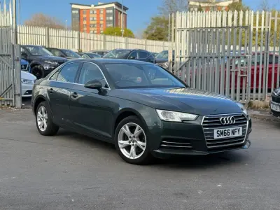 Begagnad Audi A4 Sport 150 HK (110 kW) 2016 Grön Sedan