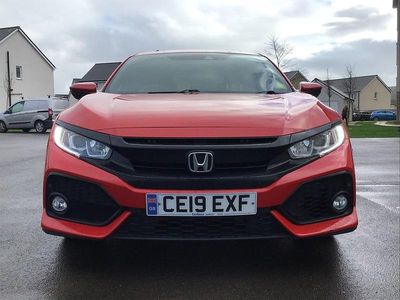 Used Honda Civic SR 120 HP (88 kW) 2019 Red Hatchback