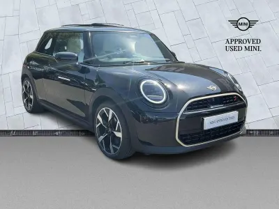 Used Mini Cooper S Hatch 201 HP (147 kW) 2024 Black Hatchback