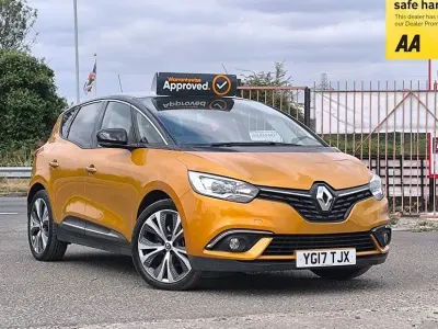 Used Renault Scénic III Dynamique 130 HP (95 kW) 2017 MPV