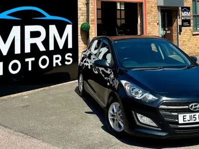 Used Hyundai i30 SE 110 HP (80 kW) 2015 Black Hatchback