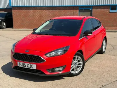 Used Ford Focus Zetec 2015 Red Hatchback