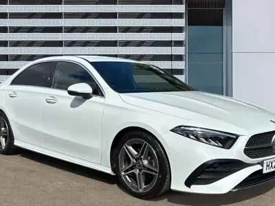 Used Mercedes A180 AMG line 136 HP (100 kW) 2023 White Sedan