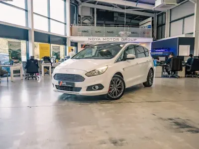 Used Ford S-MAX Titanium 150 HP (110 kW) 2018 MPV