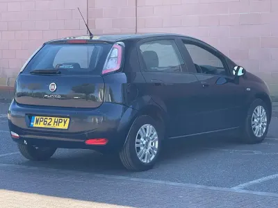 Used Fiat Punto Easy 69 HP (50 kW) 2012 Blue Hatchback