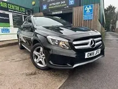Używany Mercedes GLA220 AMG line 177 KM (130 kW) 2016 Czarny SUV