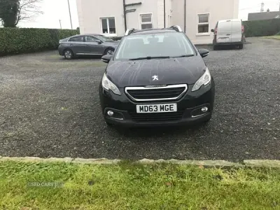 Used Peugeot 2008 Active 68 HP (50 kW) 2014 Black SUV