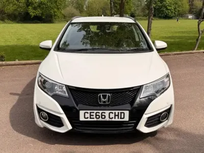 Begagnad Honda Civic SE Plus 2016 Vit Kombi