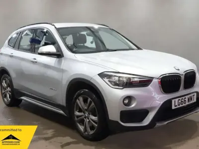 Begagnad BMW X1 Sport Line 2016 Silver SUV