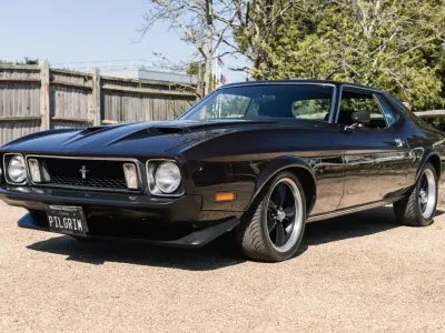 Usado Ford Mustang 2023 Marrón Coupe