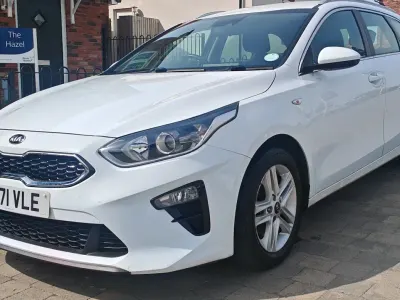 Used Kia Ceed 134 HP (98 kW) 2021 White Hatchback