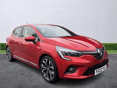Red Used 2022 Renault Clio V SE Hatchback | £15,699 (Fair price)