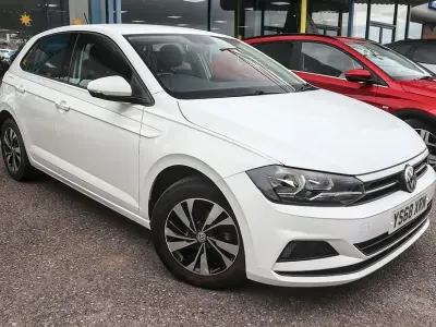 Used VW Polo SE 95 HP (69 kW) 2018 White Hatchback