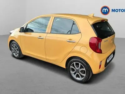 Used Kia Picanto 67 HP (49 kW) 2023 Yellow Hatchback