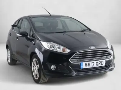 Used Ford Fiesta Zetec 105 HP (77 kW) 2015 Hatchback