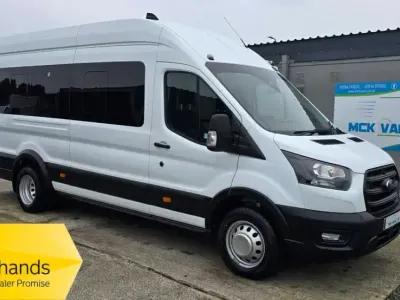 Usado Ford Transit Trend 130 CV (95 kW) 2023 Blanco
