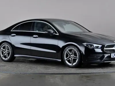 Begagnad Mercedes CLA250 AMG Line Premium Plus 224 HK (164 kW) 2022 Svart Sedan