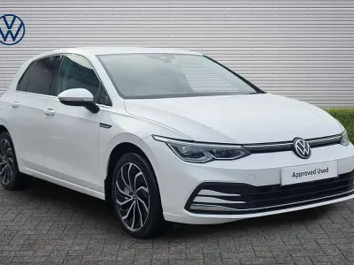 Second-hand VW Golf VII Style 150 CP (110 kW) 2020 Alb Hatchback