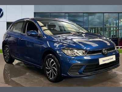 Used VW Polo Life 80 HP (58 kW) 2023 Reef blue metallic Hatchback