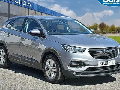Used Vauxhall Grandland X 131 HP (96 kW) 2019 Grey SUV