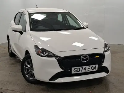Used Mazda 2 Center-Line 75 HP (55 kW) 2024 White Hatchback