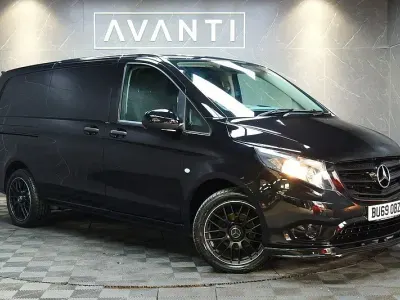 Usado Mercedes Vito 2019 Preto Van