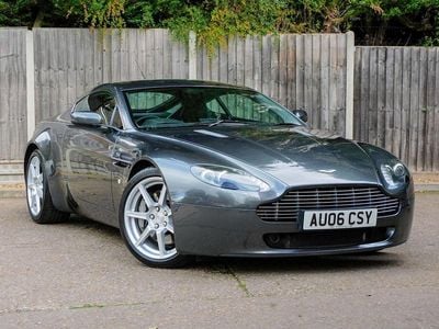Aston Martin V8 Vantage