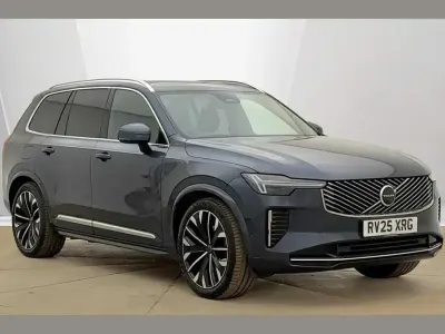 Used Volvo XC90 Ultra 247 HP (181 kW) 2025 Blue SUV