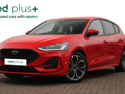 Used Ford Focus ST-Line X 125 HP (91 kW) 2024 Red Hatchback