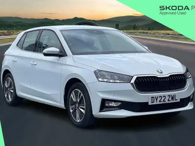 Used Skoda Fabia SE L 94 HP (69 kW) 2022 Moon white metallic Hatchback