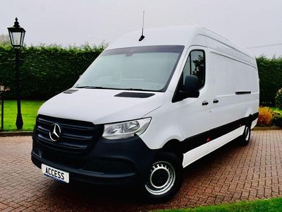 Used Mercedes Sprinter Progressive 148 HP (108 kW) 2023 White Van