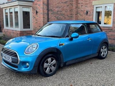 Blue Used 2016 Mini ONE Hatch Hatchback | £7,475 (Fair price)