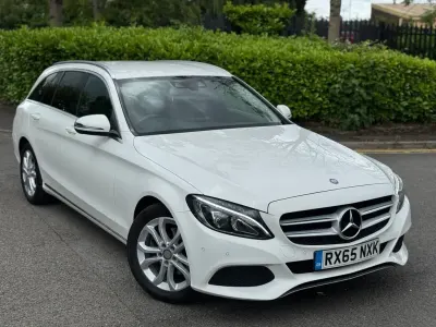 Used Mercedes C220 170 HP (125 kW) 2015 White Estate