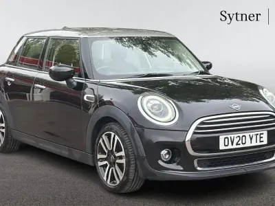 Używany Mini Cooper Exclusive 134 KM (98 kW) 2020 Czarny Hatchback