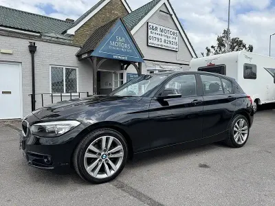 Used BMW 118 Sport Line 134 HP (98 kW) 2018 Black Hatchback