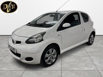 Used Toyota Aygo 2012 White Hatchback