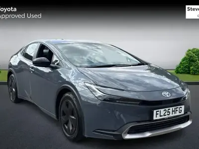 Used Toyota Prius Design 223 HP (164 kW) 2025 Grey Hatchback