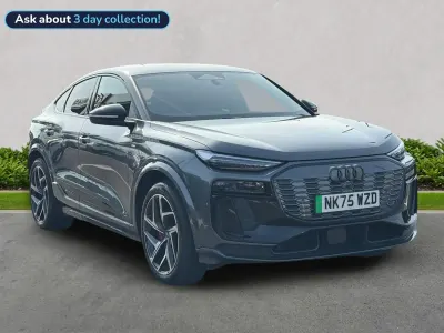 Begagnad Audi e-tron Business 284 kW (387 HK) 2026 Grå SUV