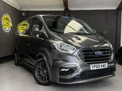 Used Ford Transit Custom Limited 170 HP (125 kW) 2019 Grey Van